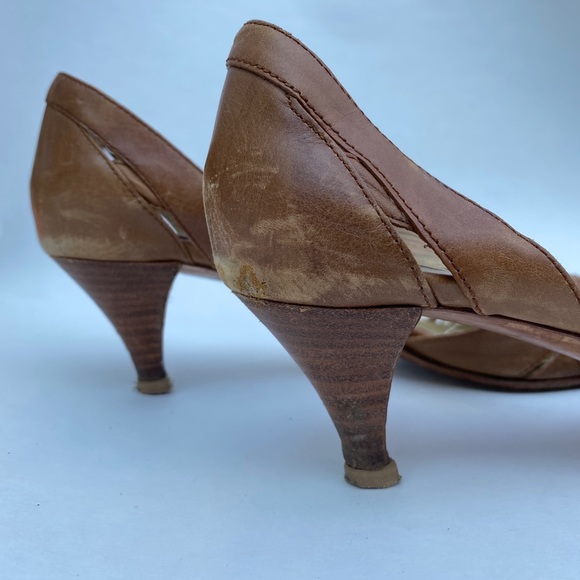 Prada kitten heels - Picture 5 of 11